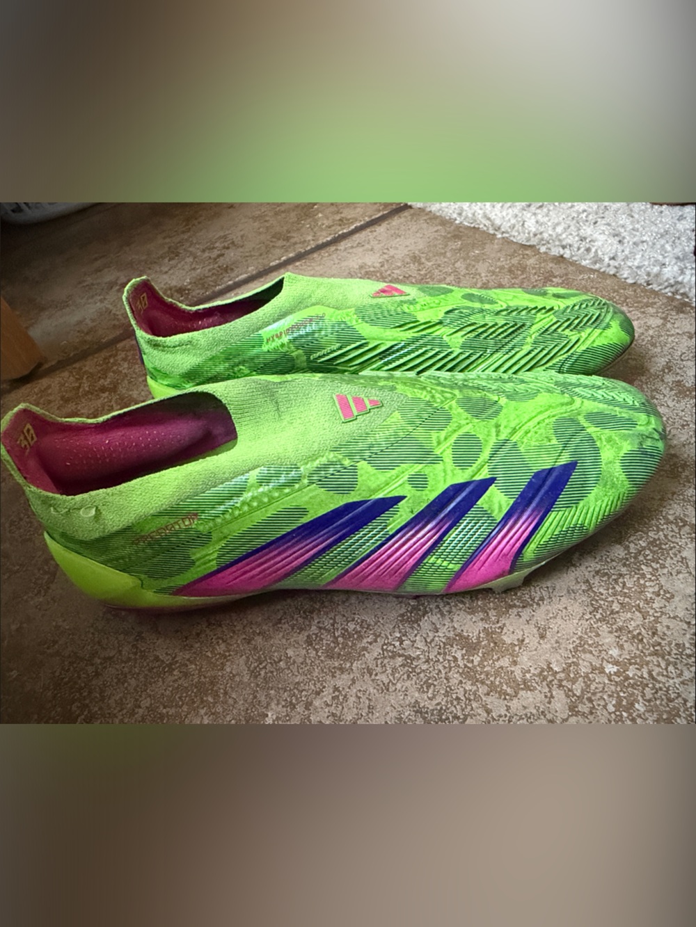 Adidas size 7 Predator Lime Green Soccer Cleats with Pink and Blue Accents